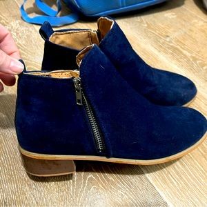 Navy Blue Womens Booties